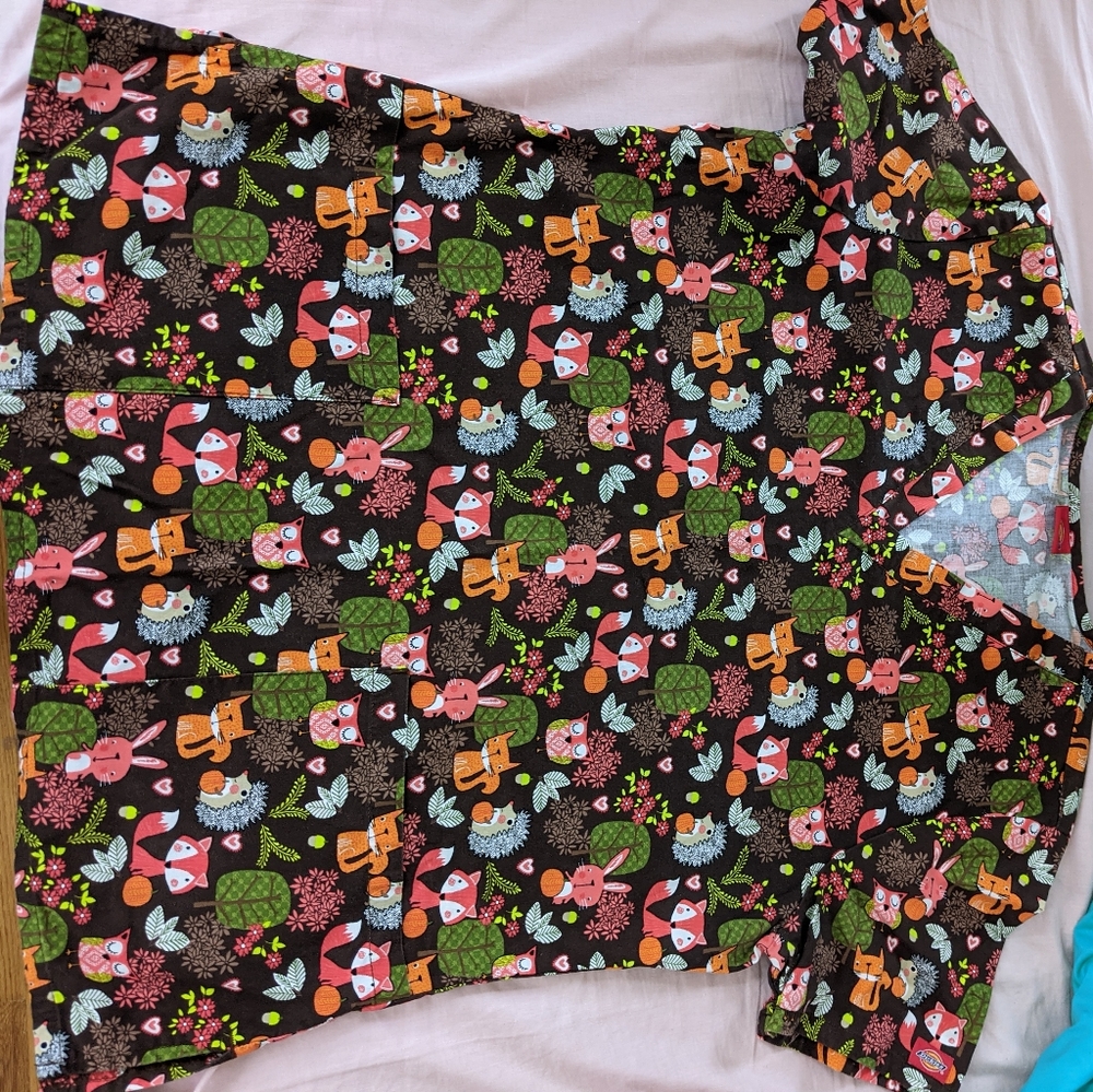 Animal Scrub top